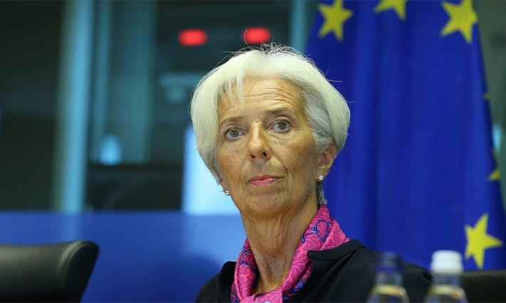 ECB Başkanı Lagarde'dan, Faiz Oranlarını Artırma Sinyali